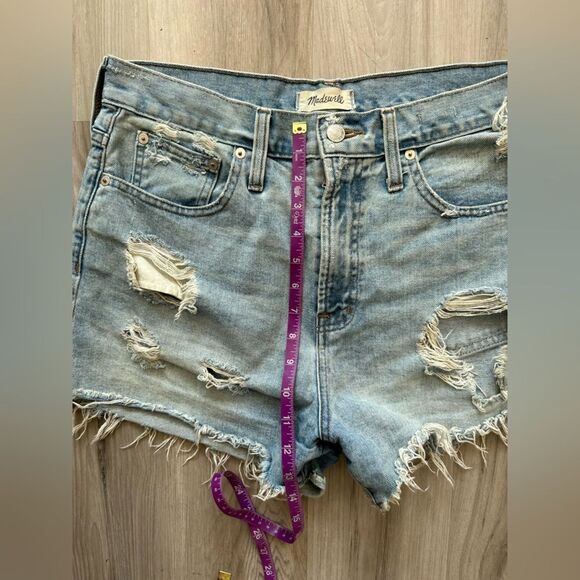 Madewell "The Perfect Jean Short" 28 - Picture 3 of 7